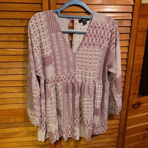 Ellos Geometric Patterned Top in Purple and Cream